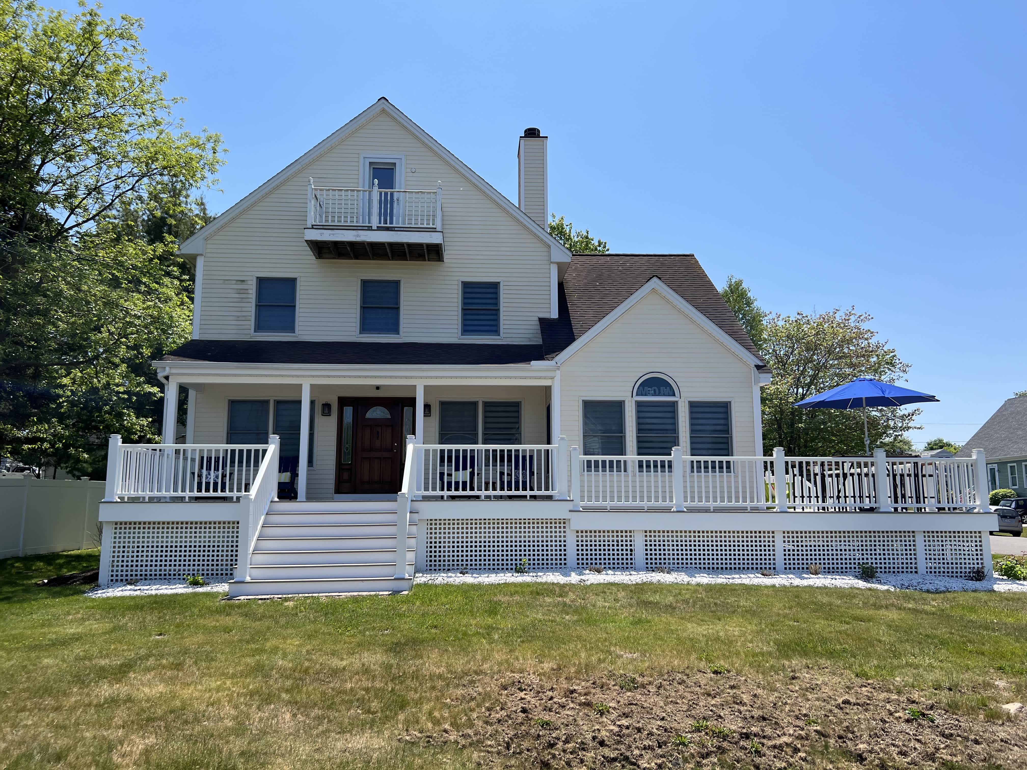 116 Airport Dr – photo 3