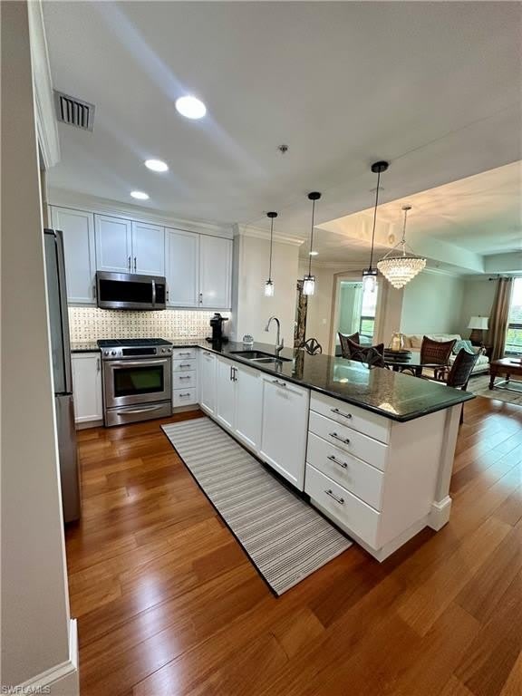 9115 Strada Pl – photo 2
