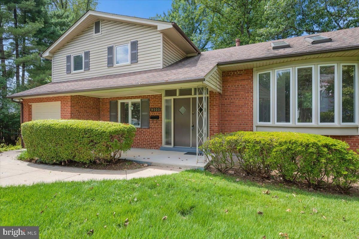 9202 WILMETT Court – photo 2