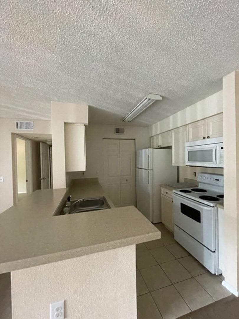 2 2 Condo In Kissimmee For Rent – photo 3