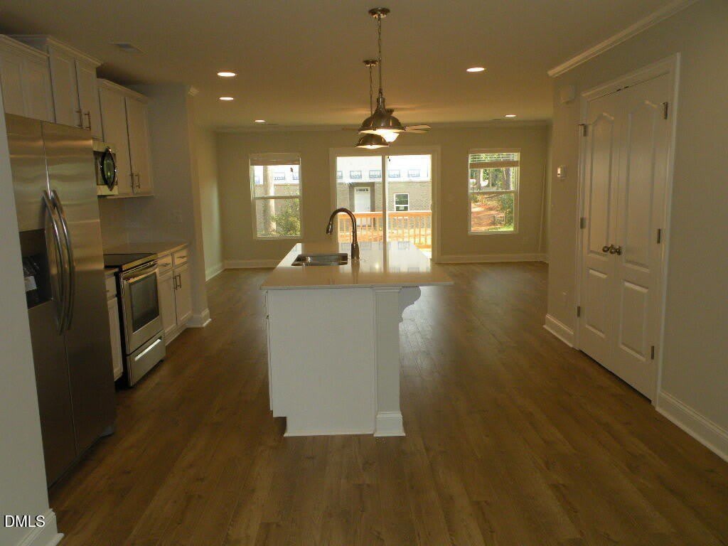328 Page Square Drive – photo 4