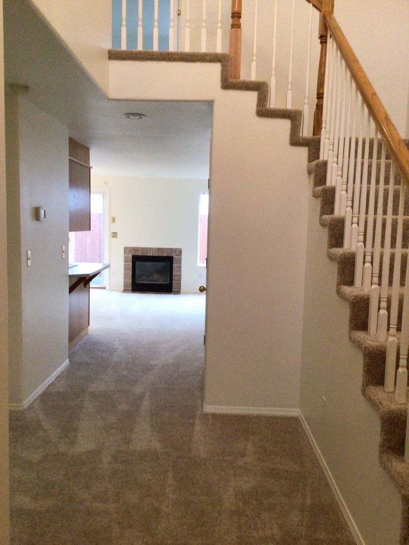 AVAILALBE NOW – photo 2