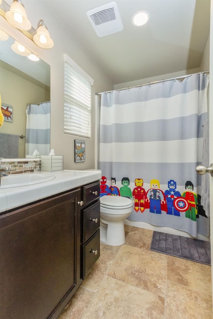 Beautiful Newer 3 Bedroom Patio Home in Desirable Loma Vista Community! – photo 4