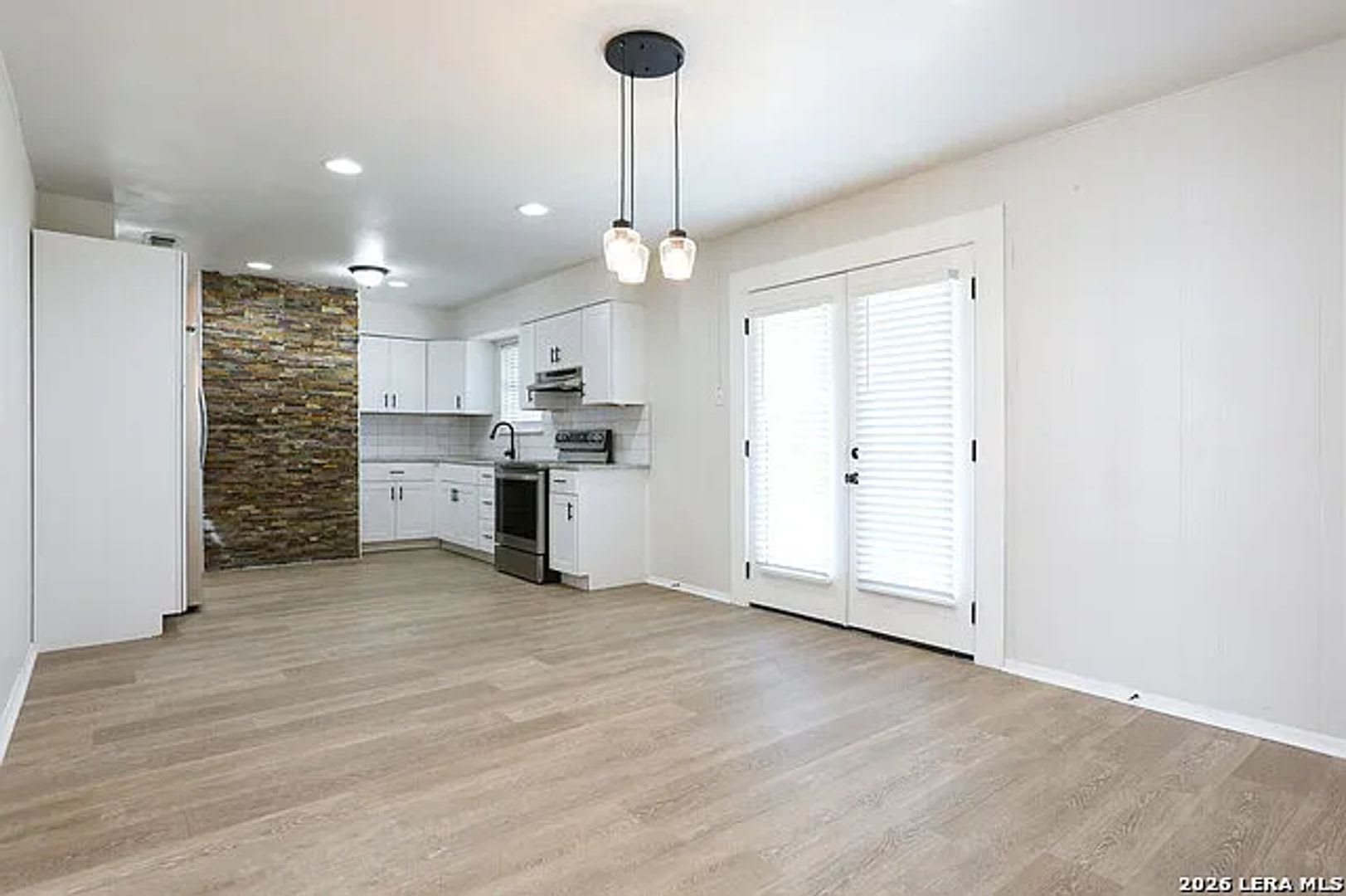 Upgraded 3-Bedroom Home in Southeast San Antonio – photo 4