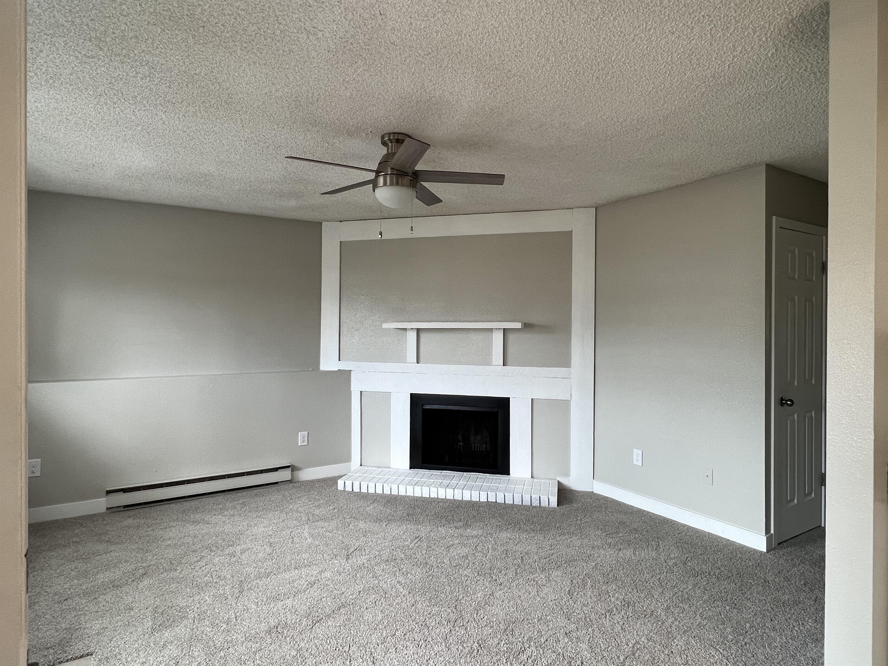 4915 Green River Street – photo 4