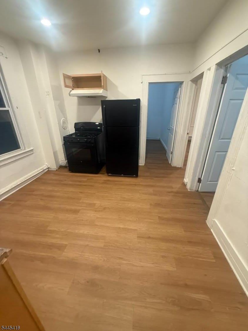 76 4Th St – photo 5