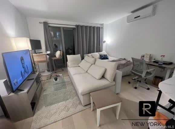 567 Ocean Avenue – photo 2