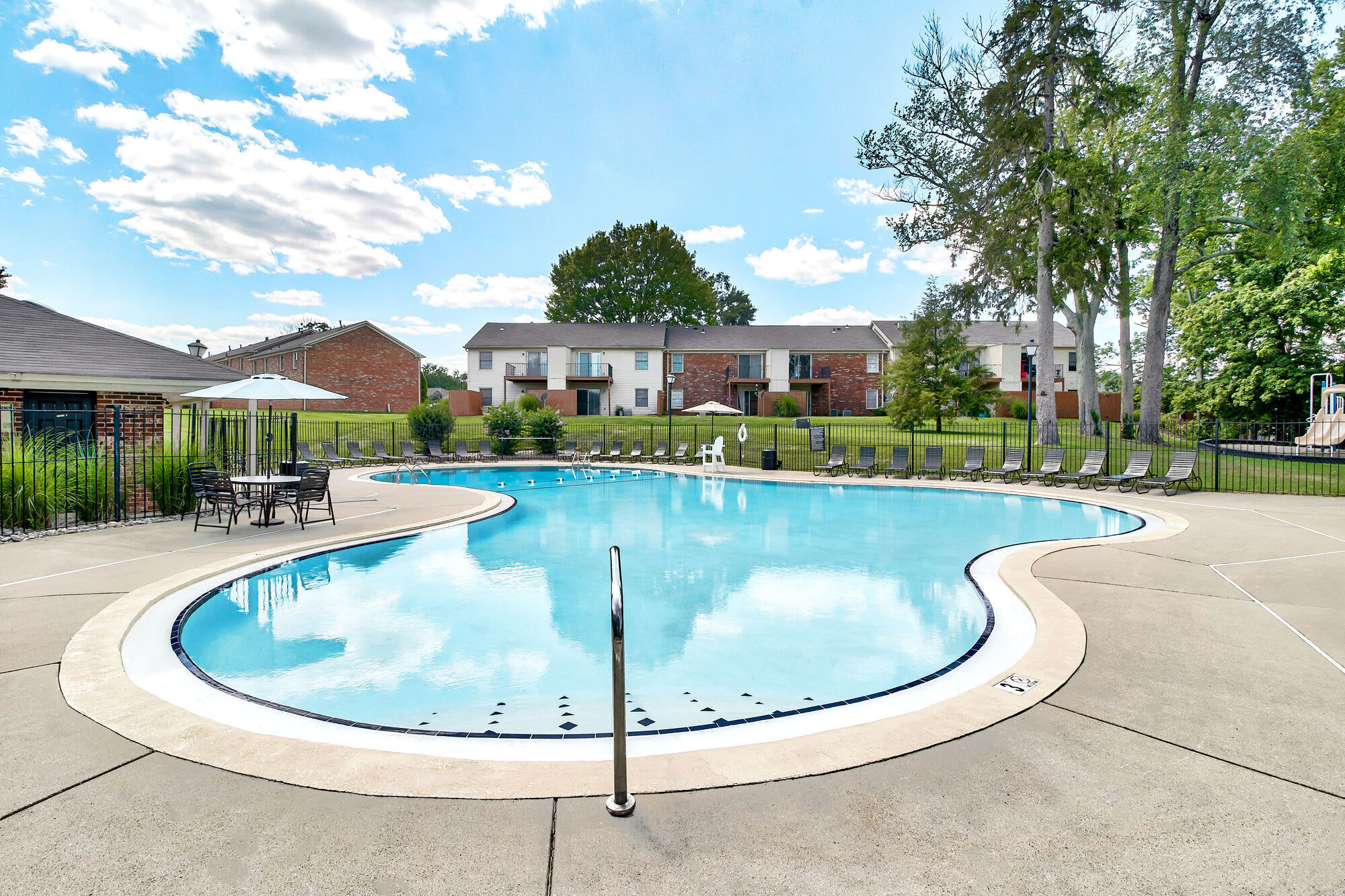 Charlestown of Douglass Hills – photo 2