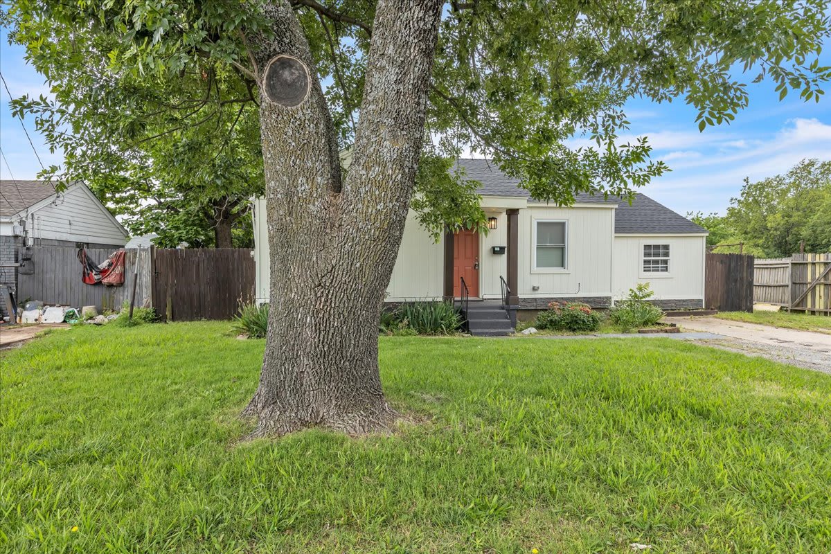 1536 Southwest 52Nd Street – photo 4