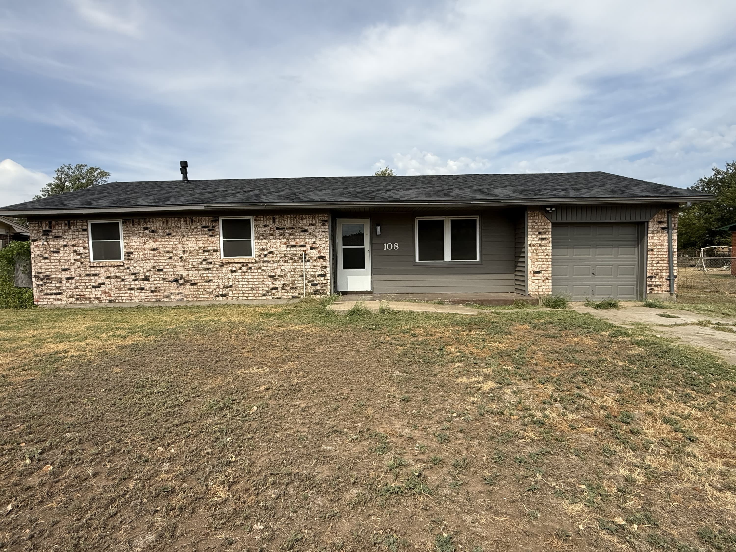 108 Glenhaven Drive – photo 1