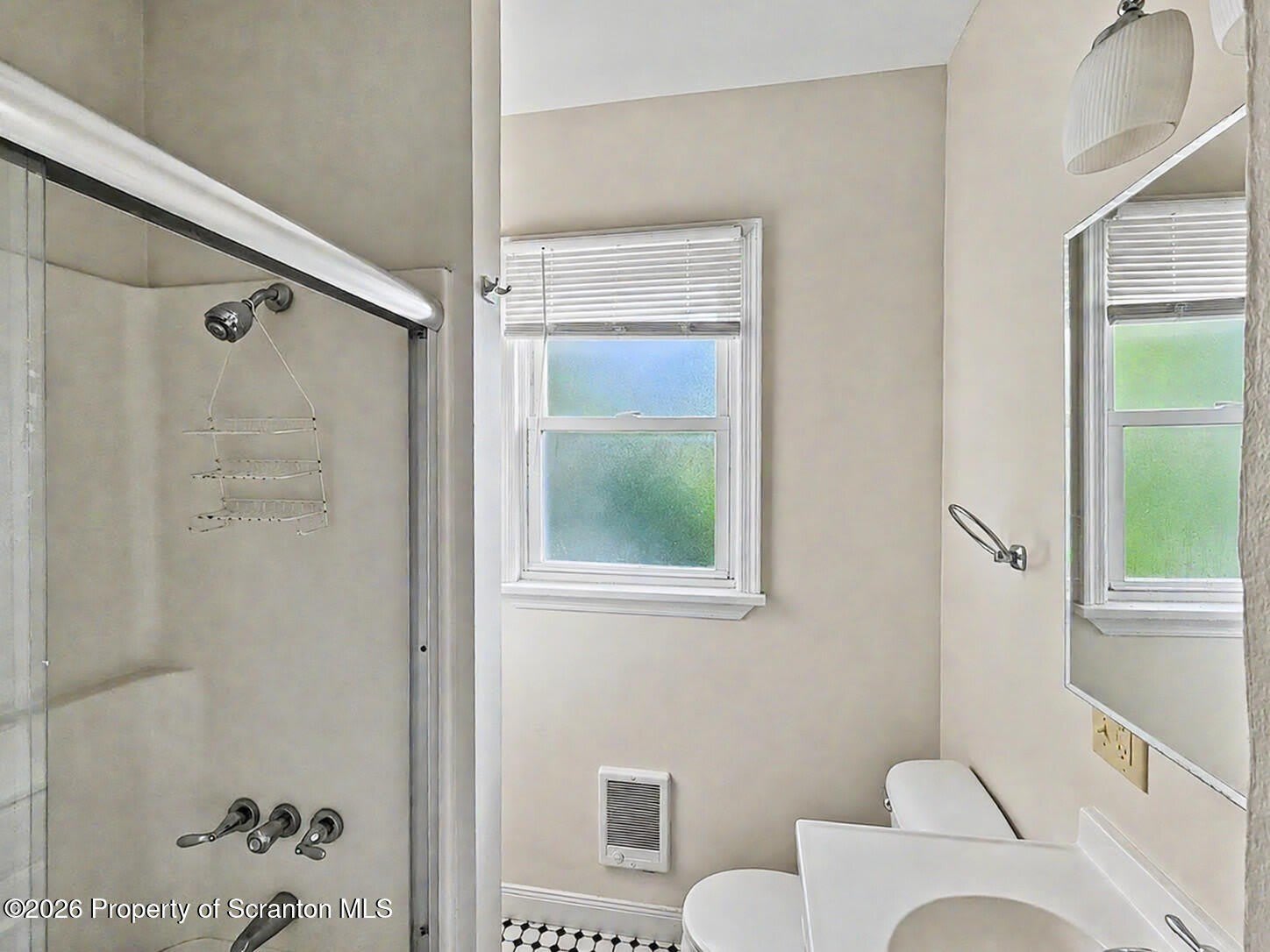 1614 Linden Street – photo 4