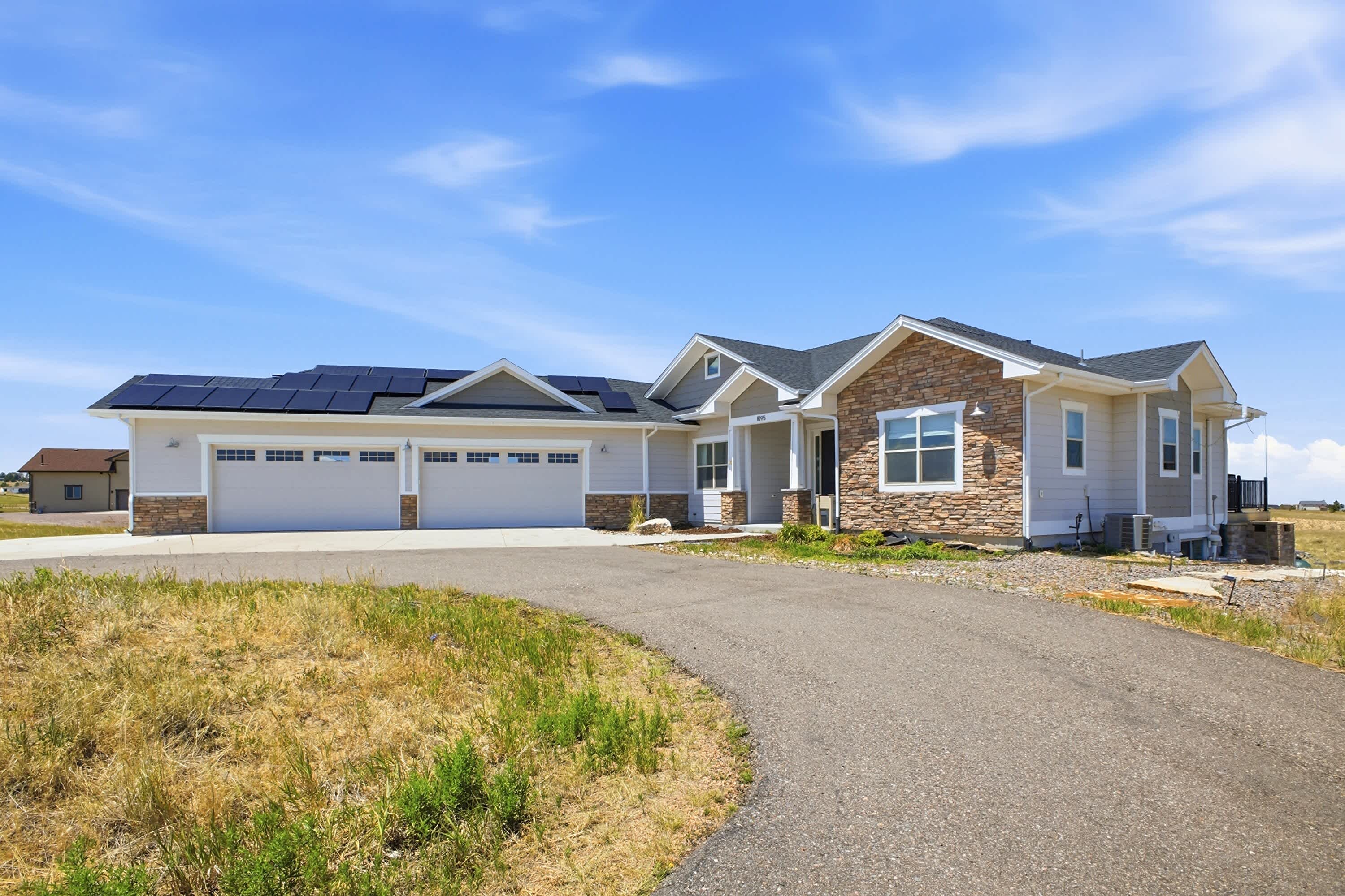 1095 Sage Road – photo 3