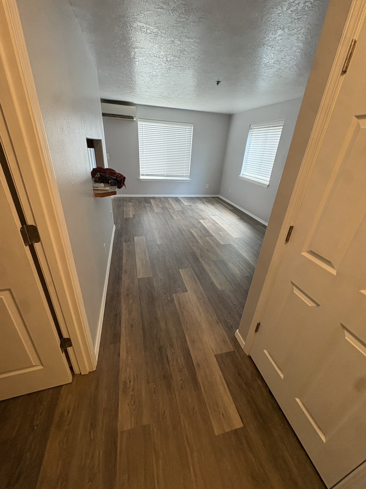1894 Southeast Clay Street – photo 2