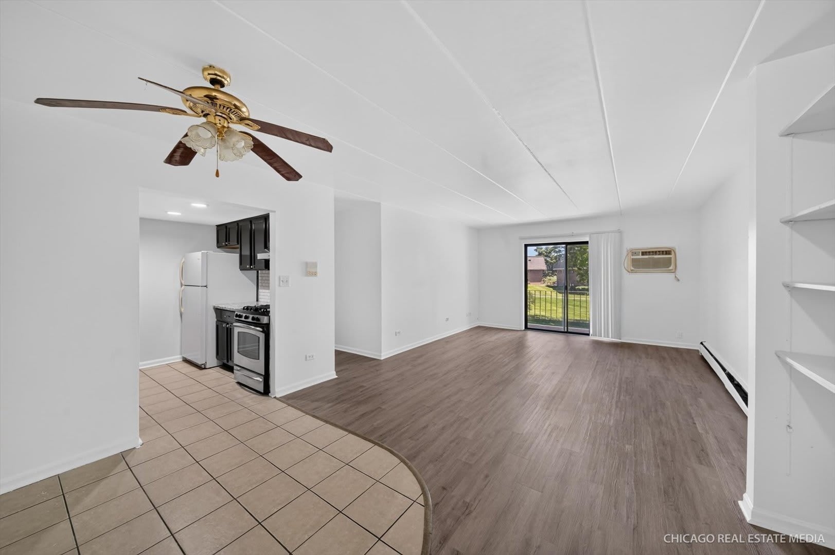 138 E Bailey Road – photo 4