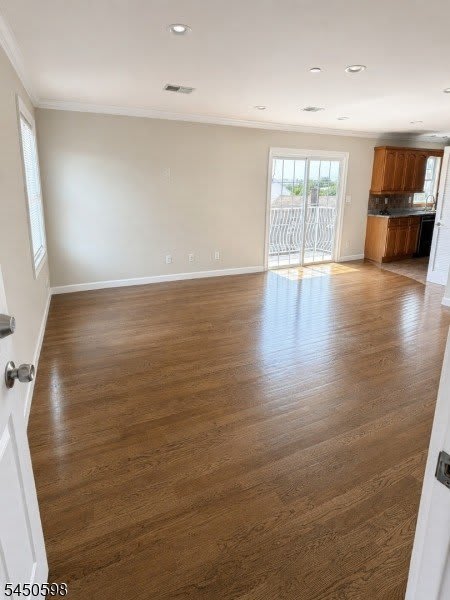 77 Cedar St – photo 3