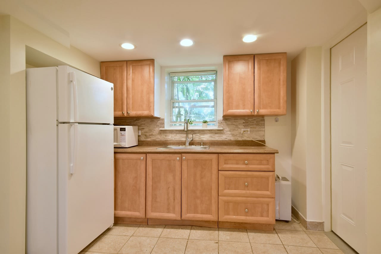 3859 N Oconto Ave – photo 5