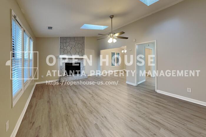 4841 Chapelle Court – photo 3