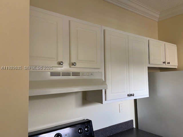 1731 NW 96th Ter – photo 4