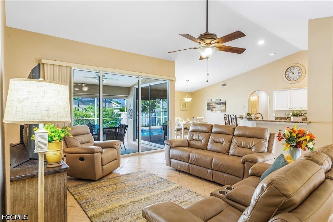 4226 SW 14th Place – photo 5
