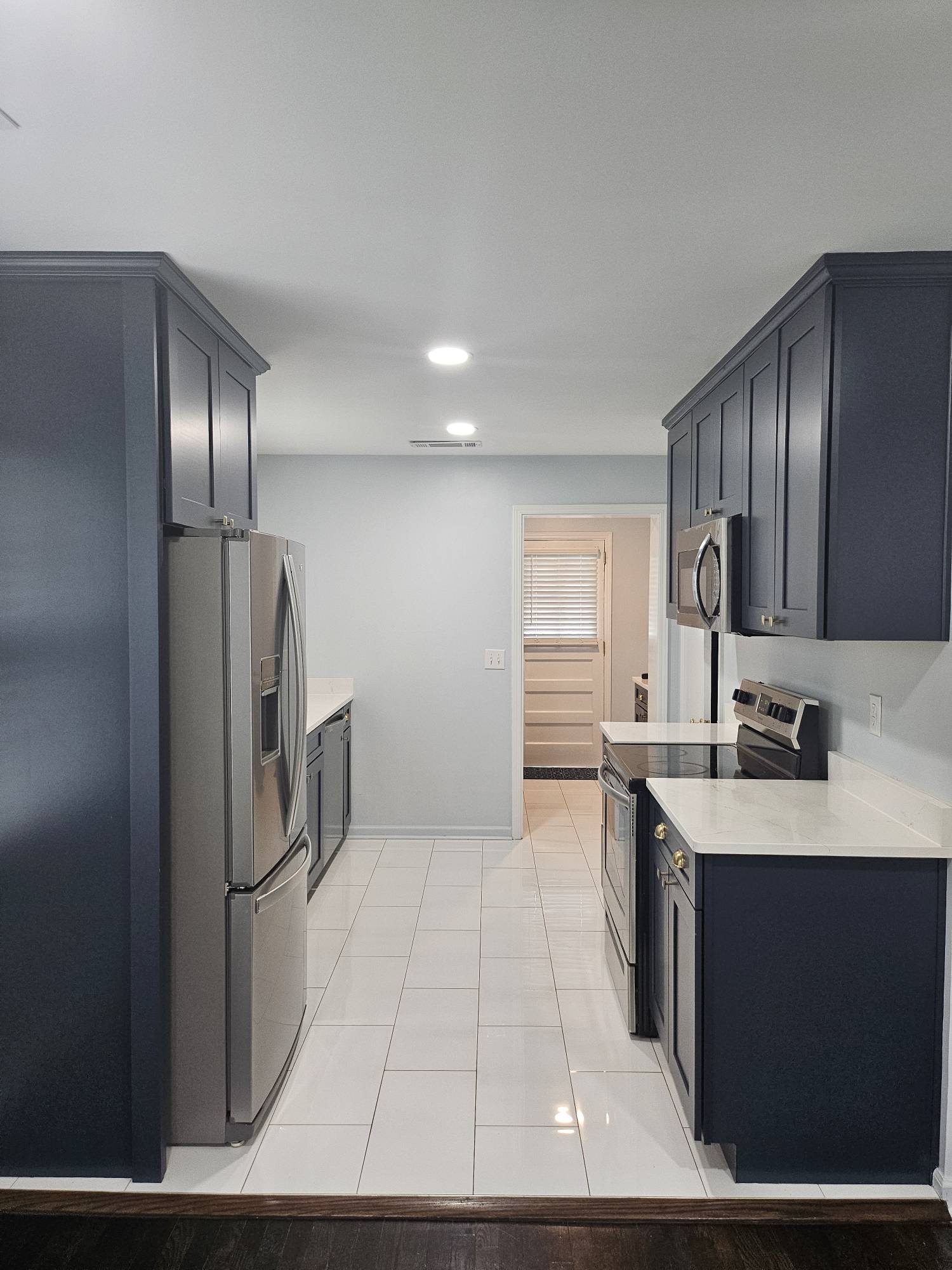 214 Ridgeway Drive – photo 4