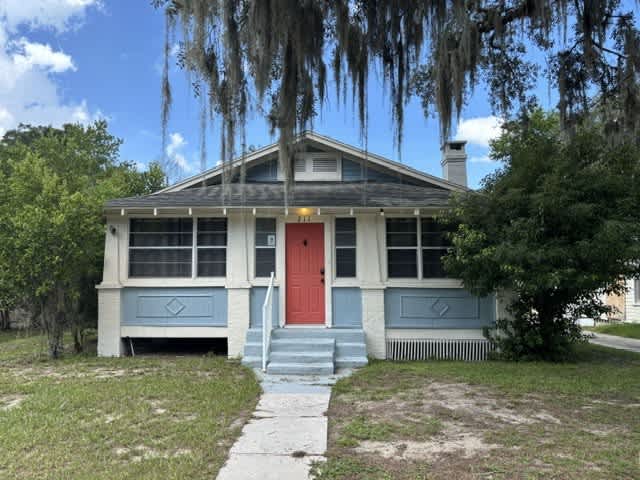 211 North Moss Street – photo 4