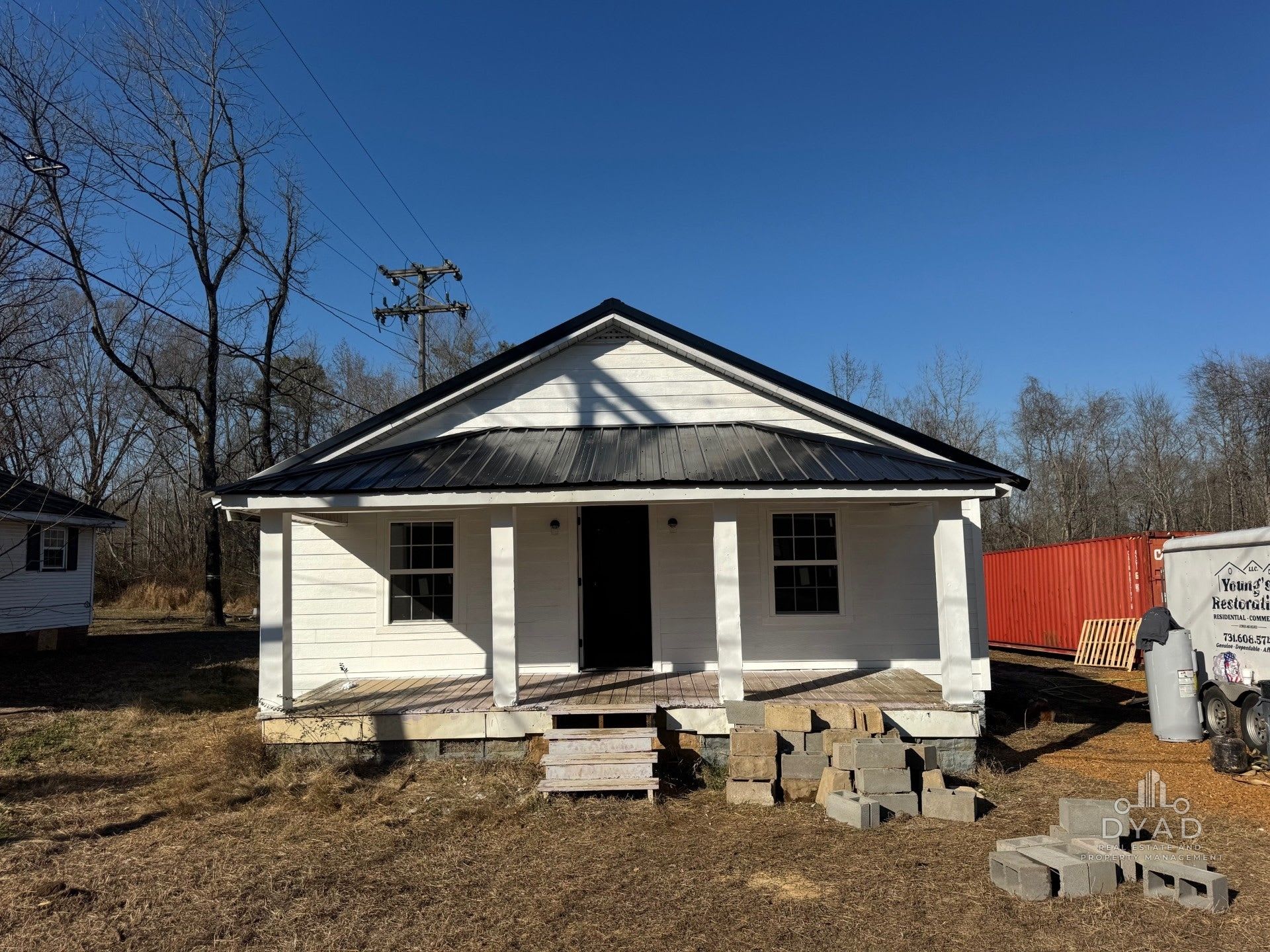 201 Adams – photo 1