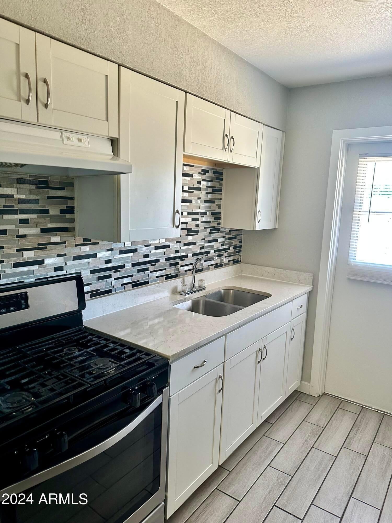 5241 N 17Th Avenue – photo 4