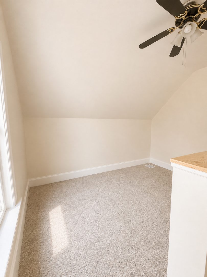 3 Bedroom 1.5 Bathroom HOUSE – photo 5
