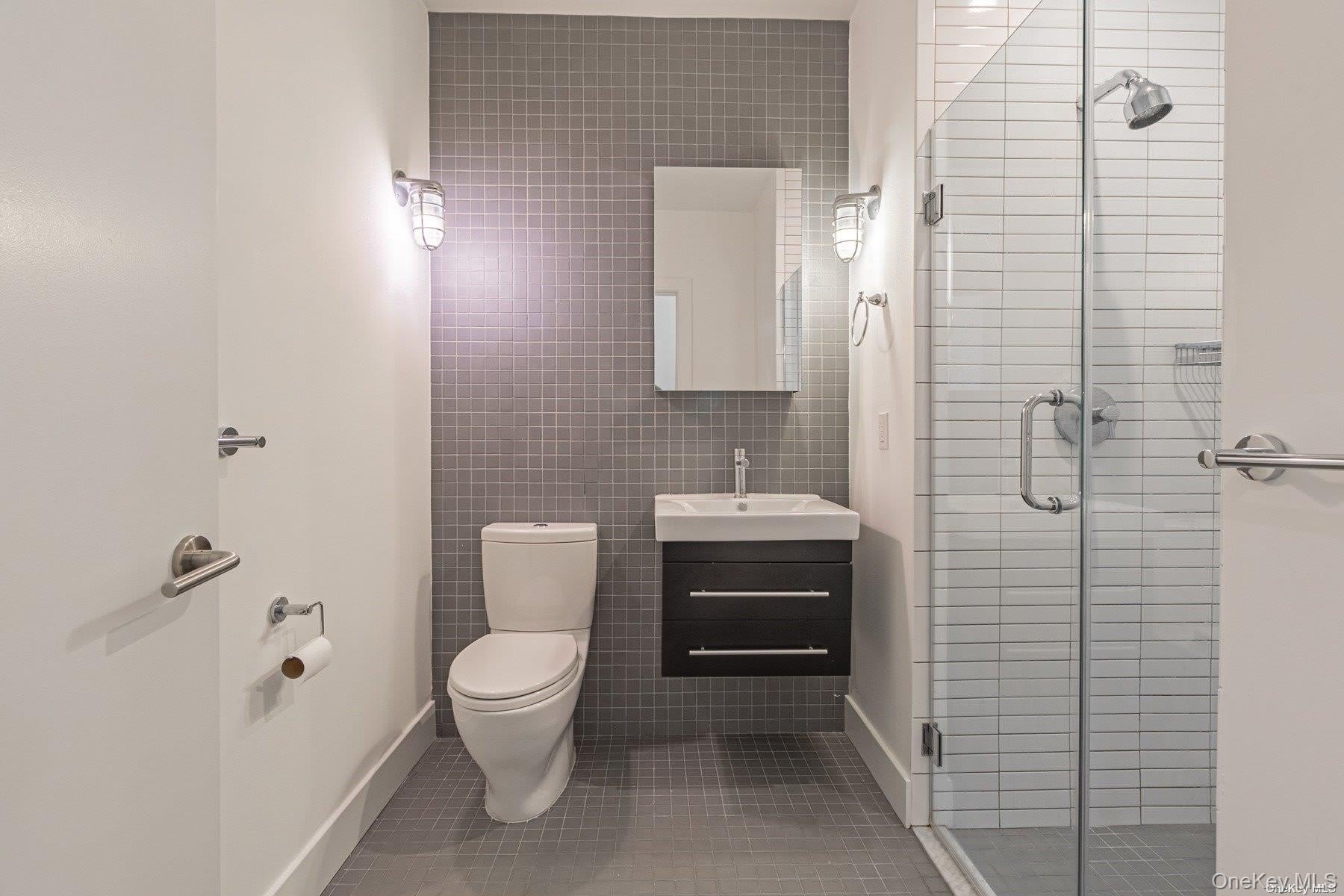 16 Willow Avenue – photo 5