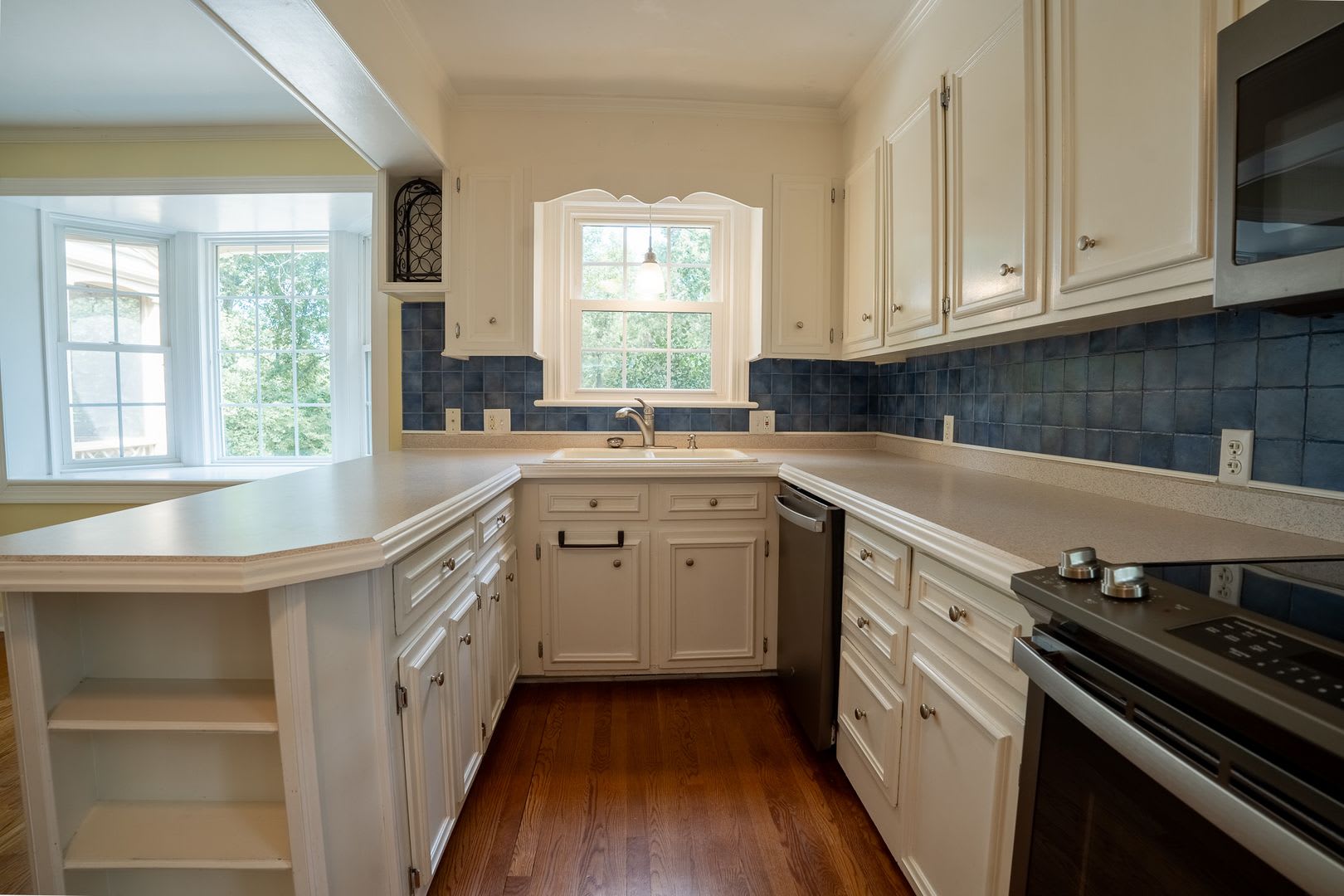 4716 HERITAGE DR – photo 4