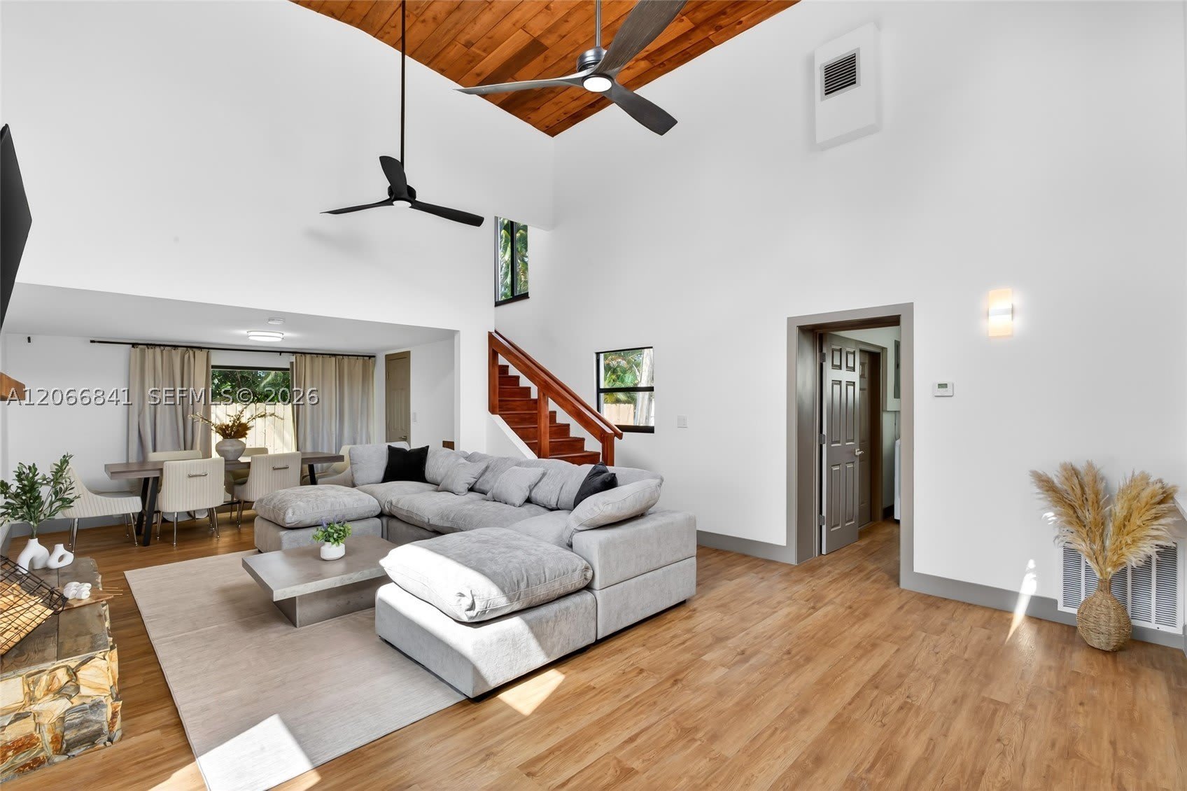7221 Freedom St – photo 4