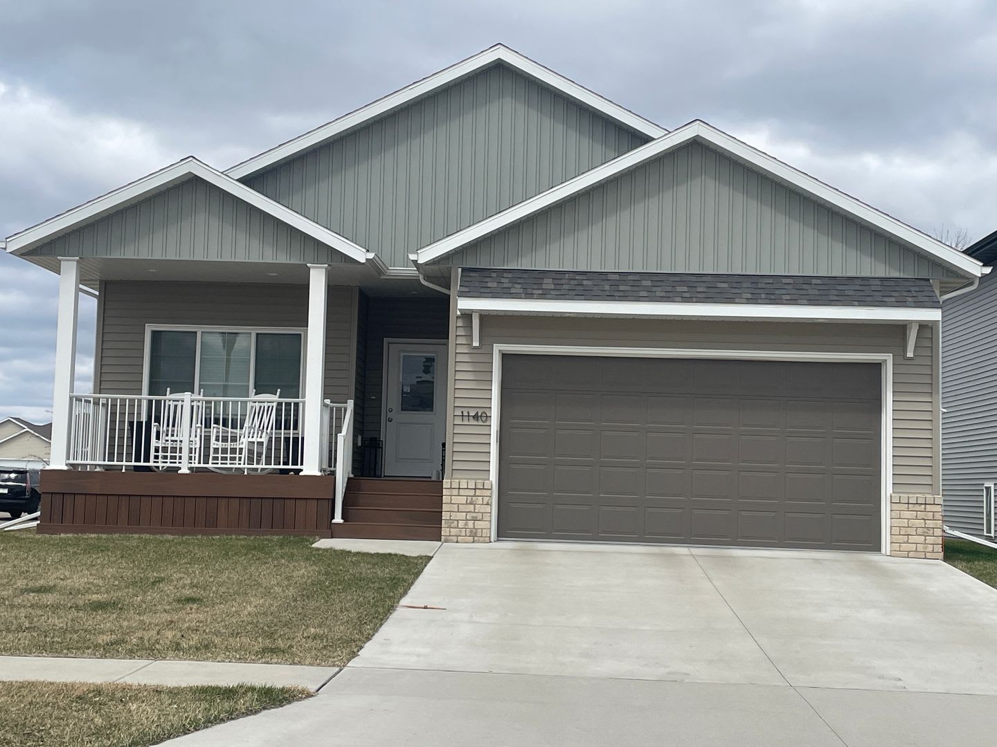 4 Bedroom 3 Bathroom West Fargo Single Family Home W 2 Stall Garage – photo 1