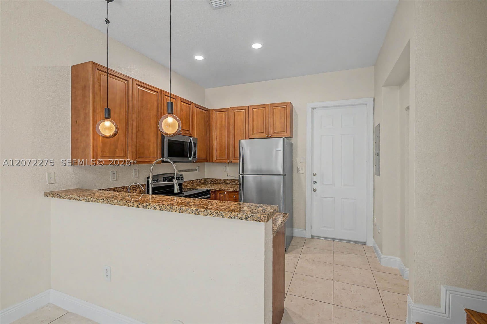 2945 Coconut Ave – photo 3
