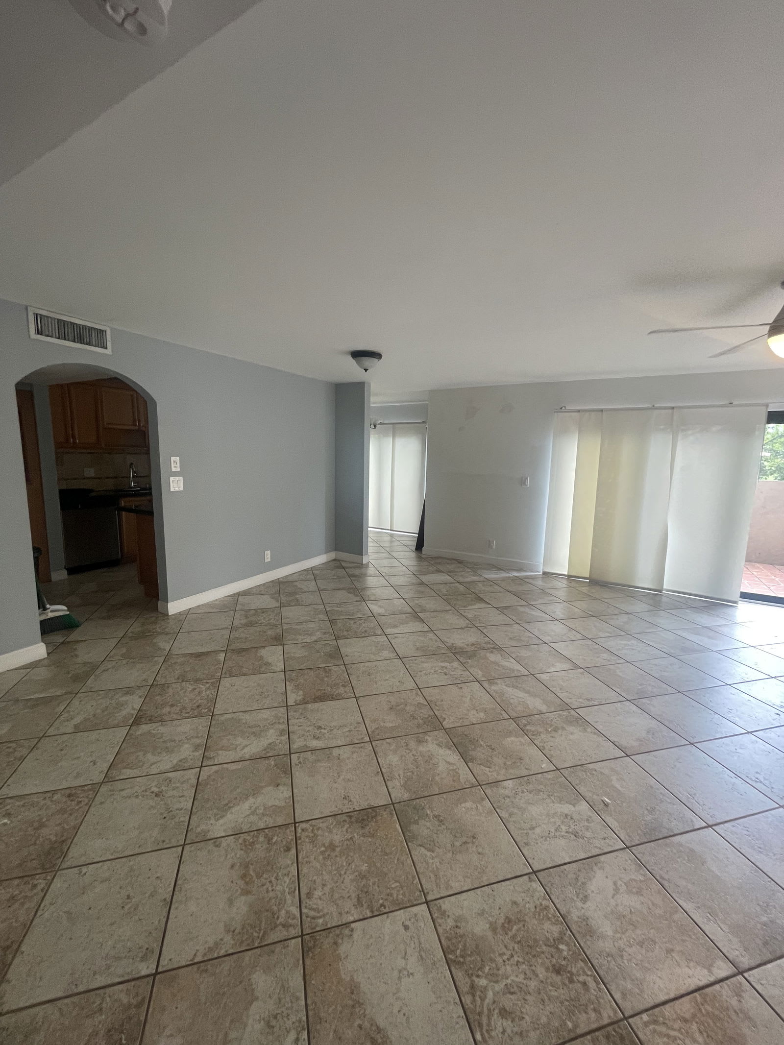 2380 Northwest 36th Avenue – photo 4