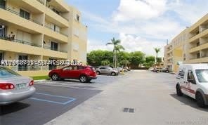8320 NW 8th St – photo 2