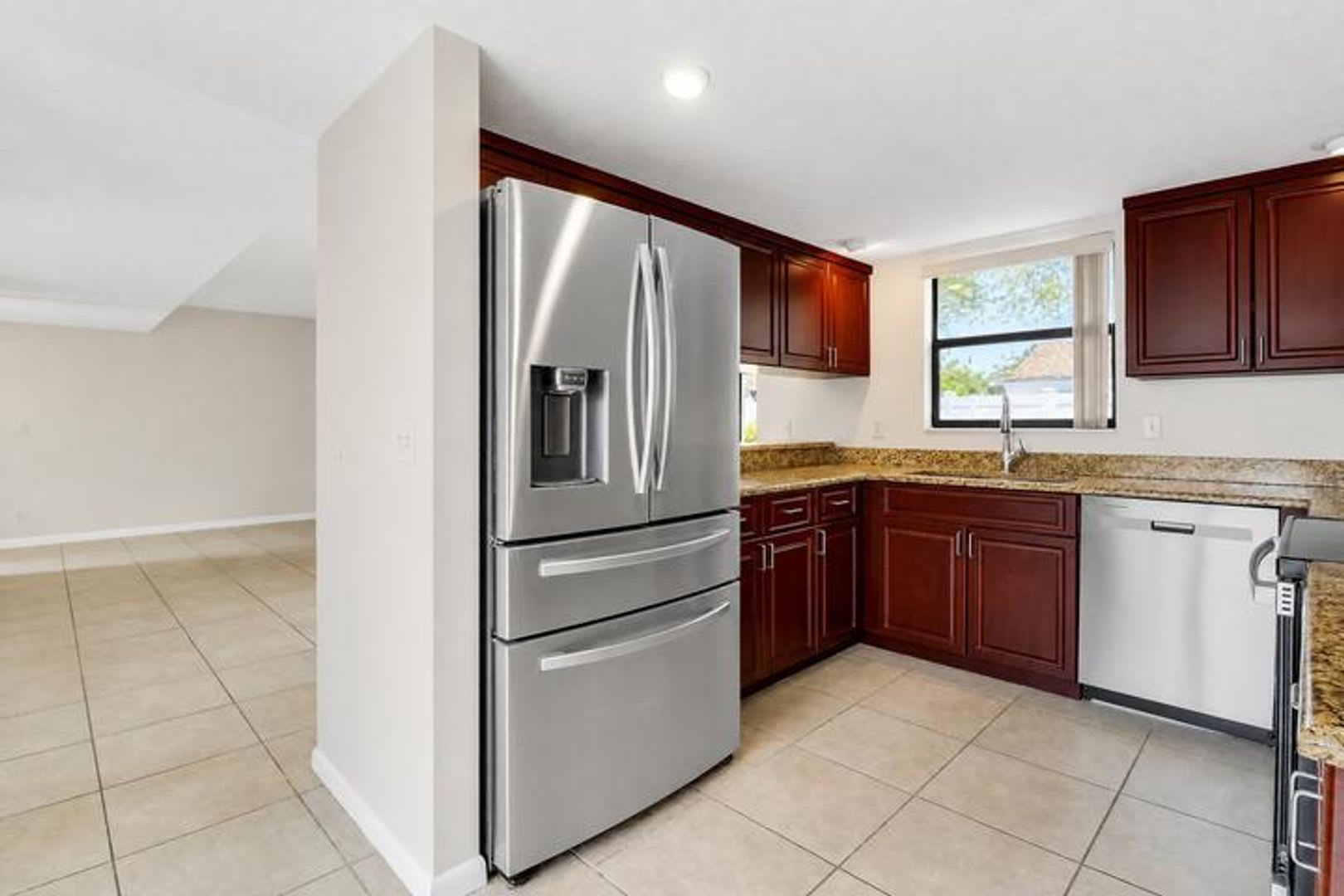 202 LAKEWOOD Drive 11B, Jupiter, FL 33458 – photo 2