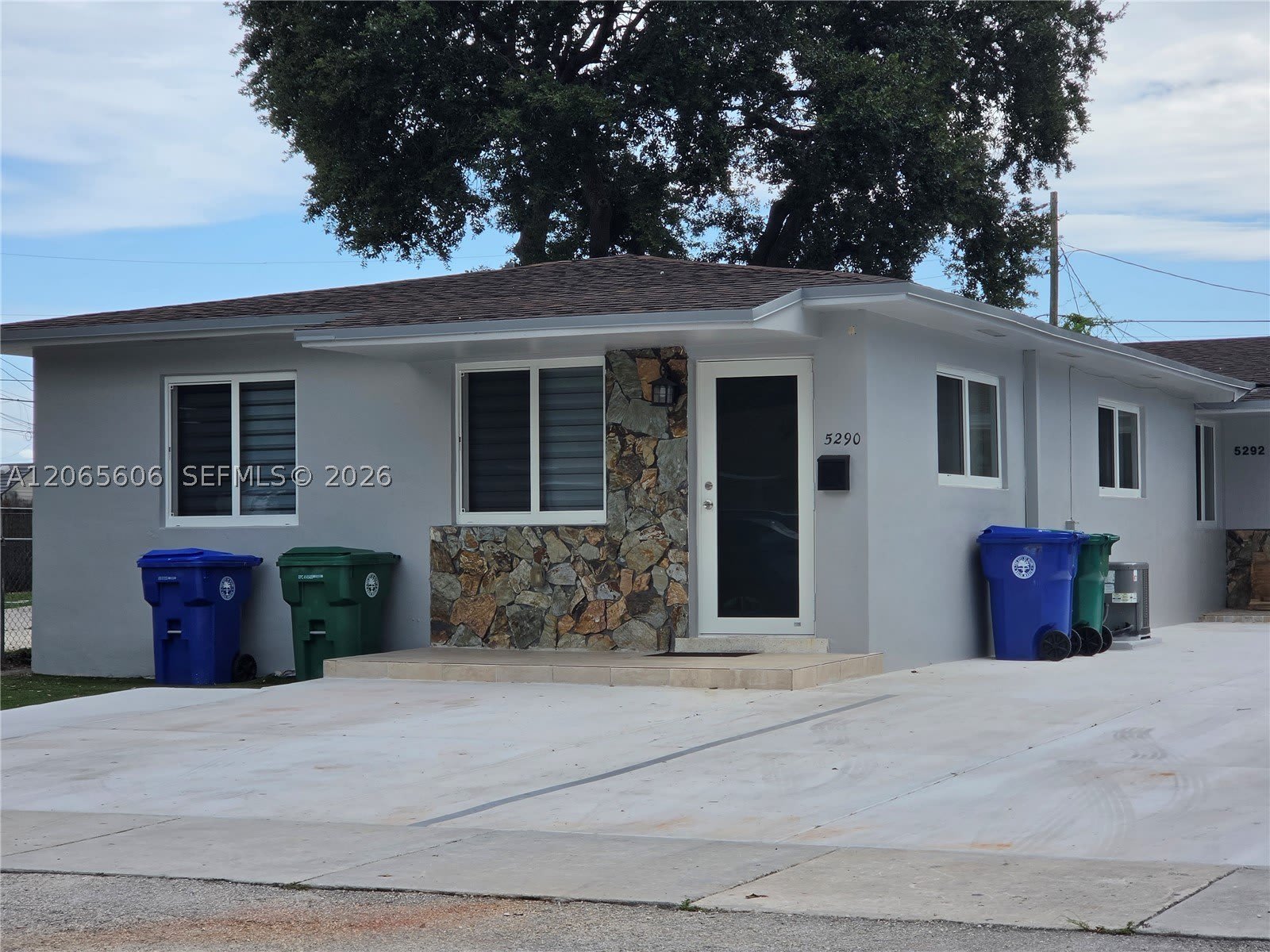 5290 Nw 2Nd Ter – photo 1