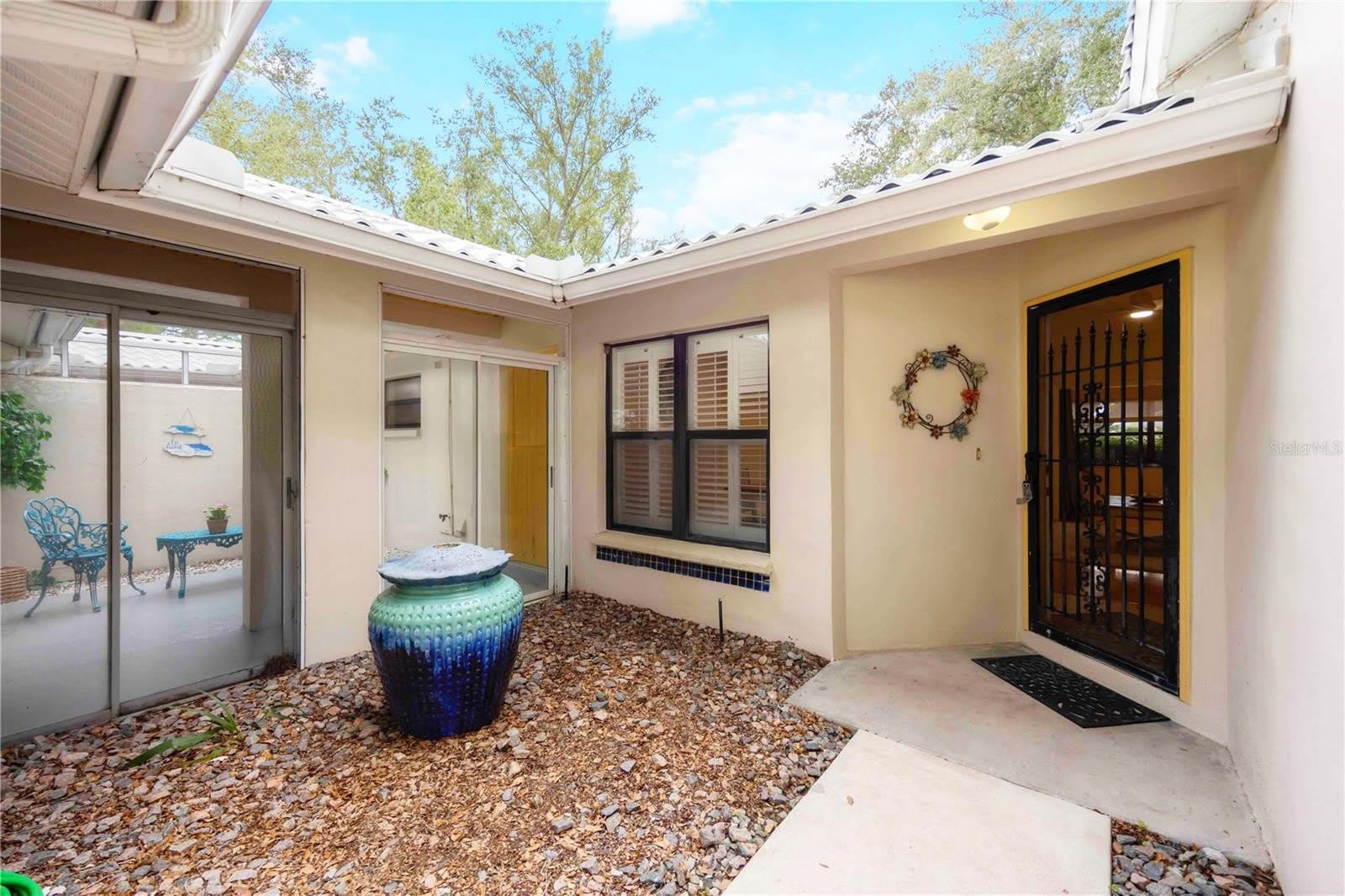 231 SOUTHAMPTON Lane – photo 3