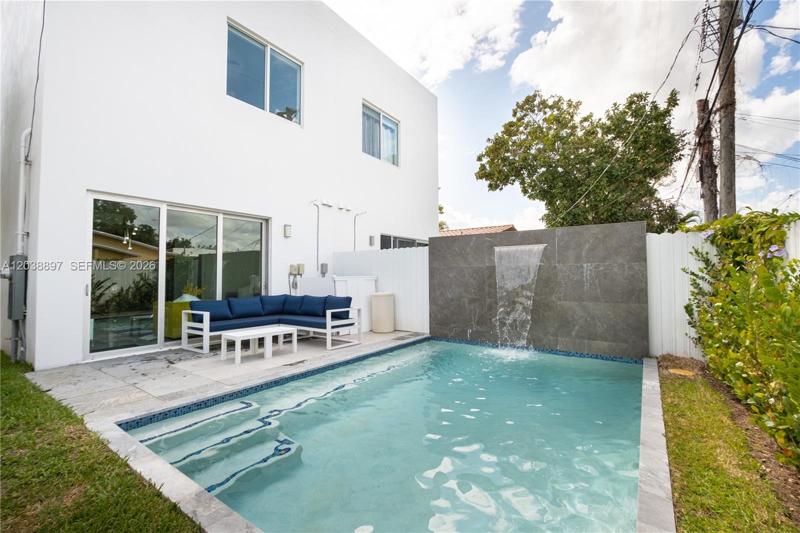 3461 Southwest 25th Street – photo 2