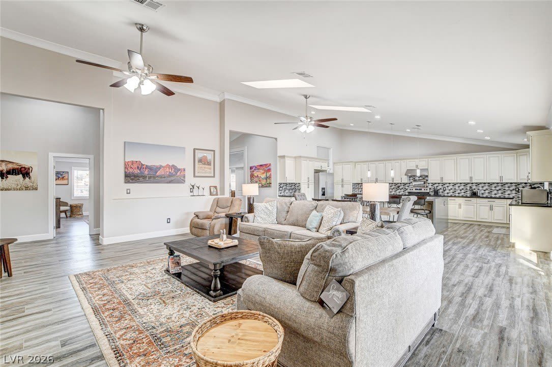 5353 Dorrell Lane – photo 5
