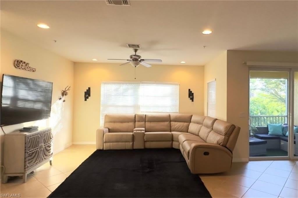 23611 Alamanda Dr – photo 3