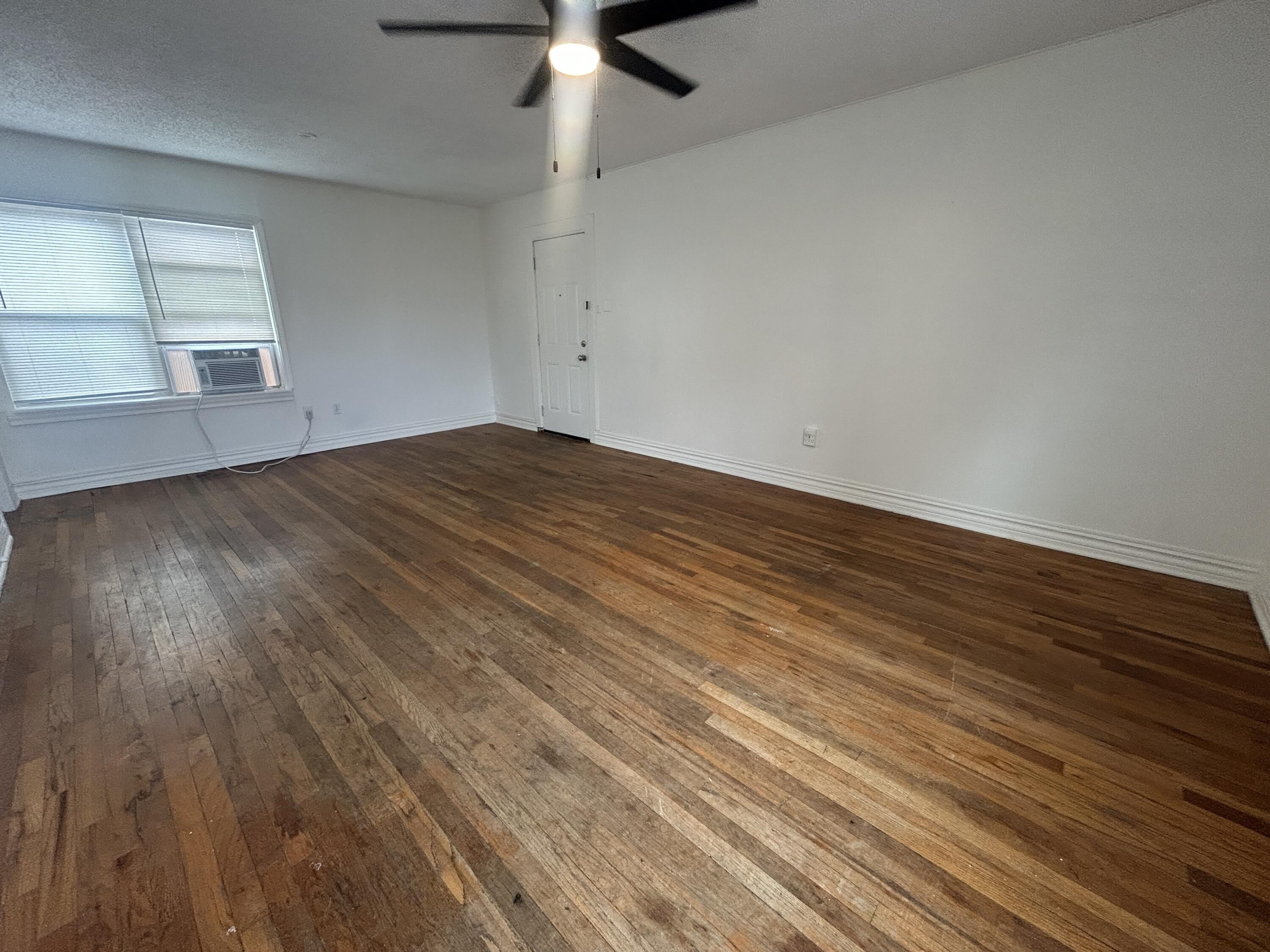 2405 16th Street – photo 2