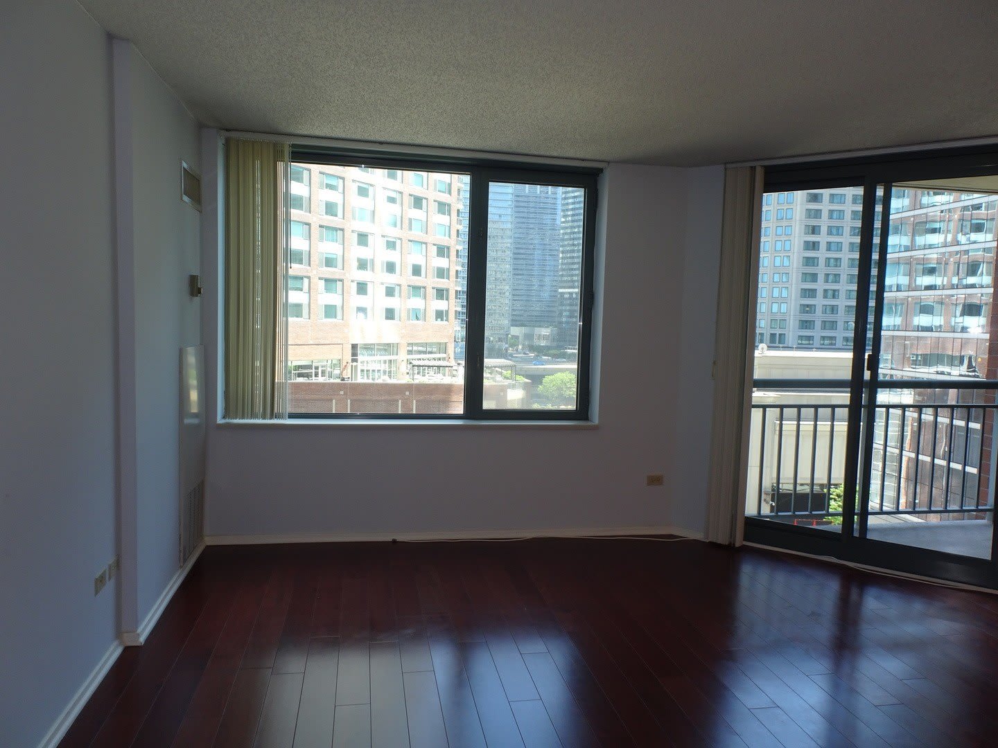 440 N McClurg Court – photo 3
