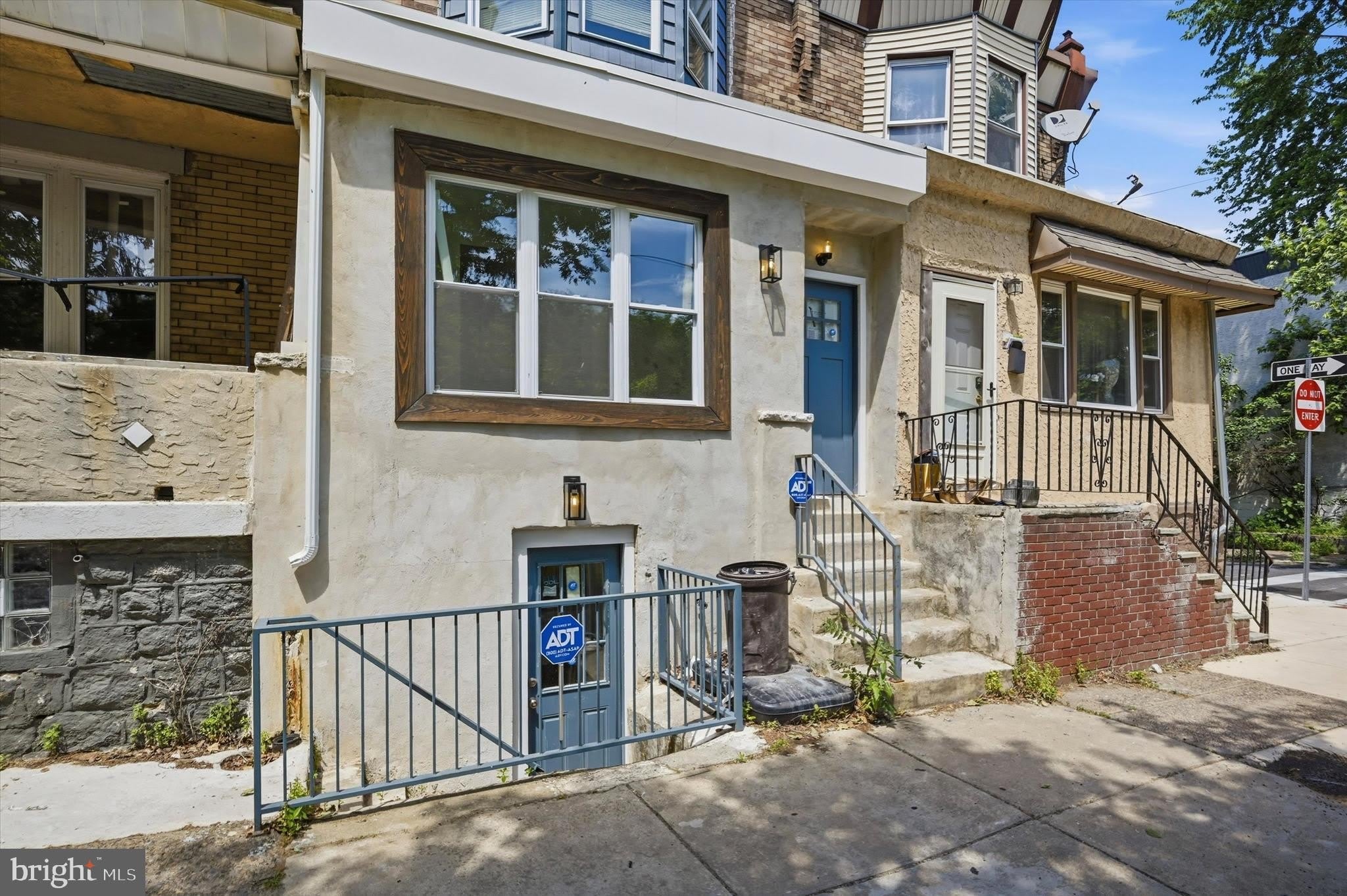 6419 RACE Street – photo 2