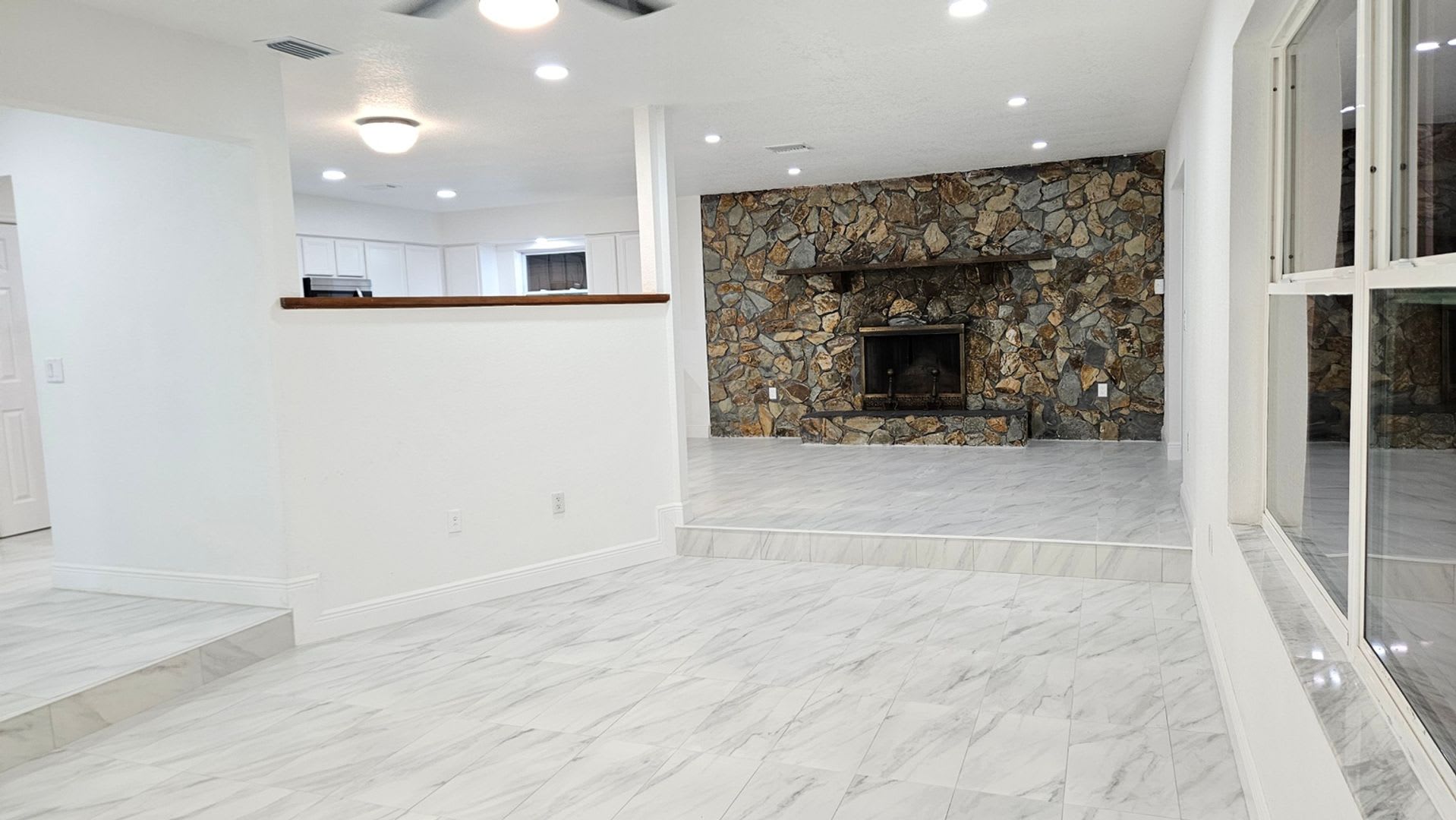 Charming 3BR House in Hudson – photo 4