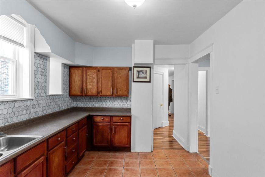 11314 S Prairie Ave – photo 5