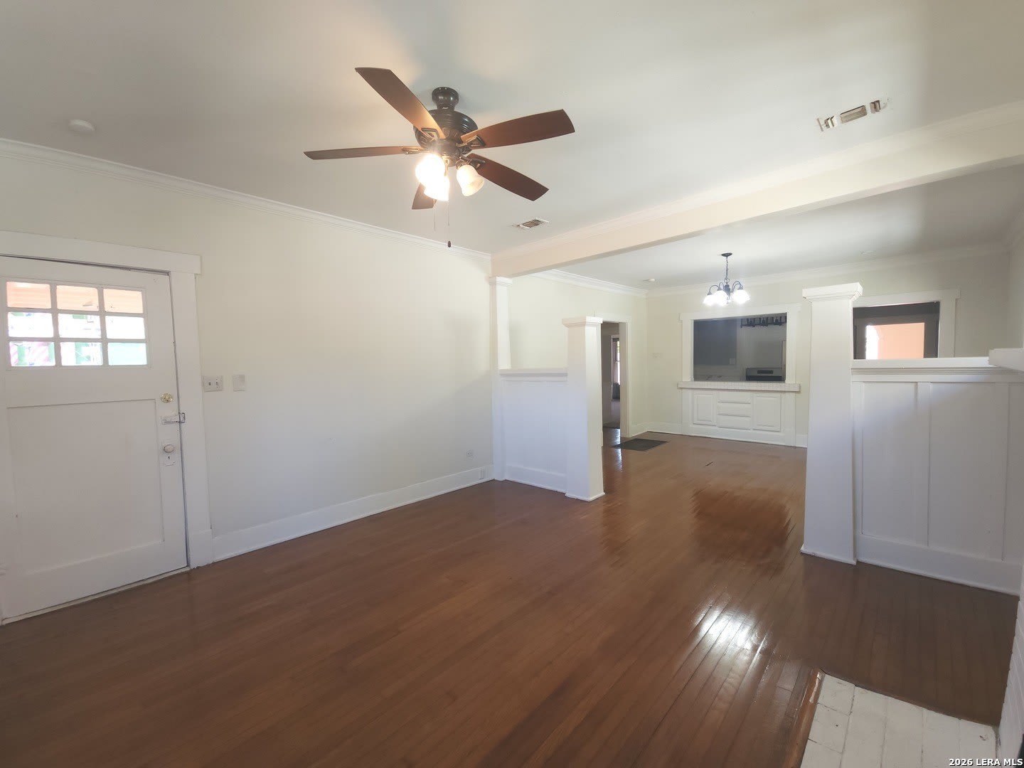 1138 W Magnolia Ave – photo 4