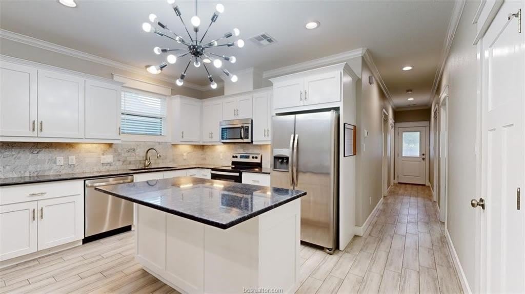 513 Kubin Street – photo 4