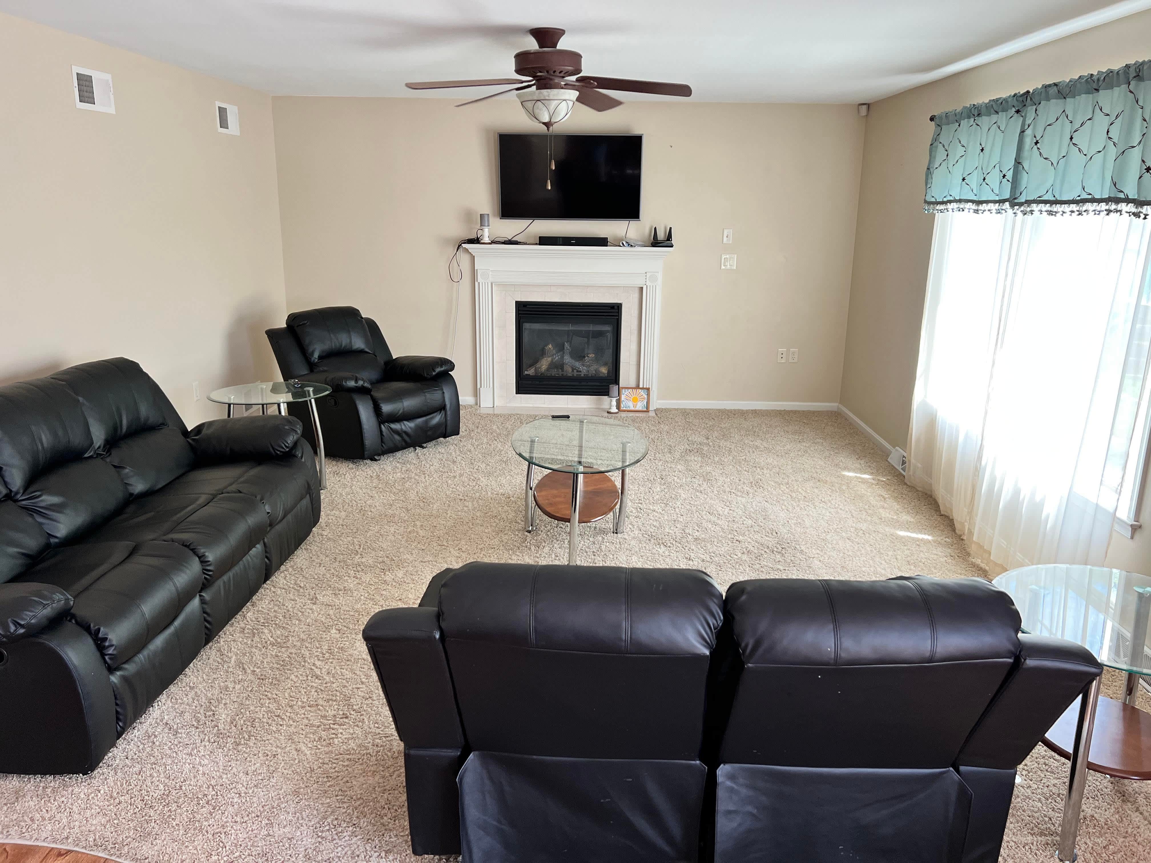 1716 Bell Avenue – photo 3