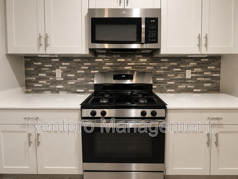 13029 Oak Hill Way – photo 5